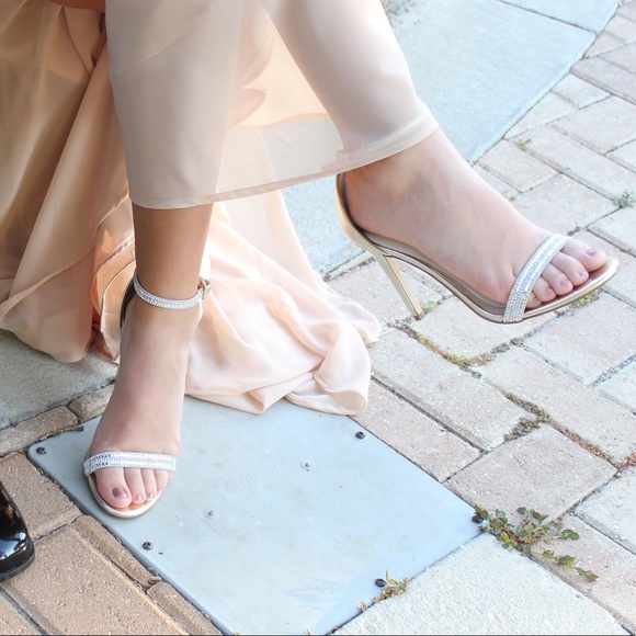 Gold/Silver Sparkly Aldo Heels - Picture 6 of 6